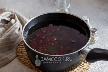 Вкусная находка: фасолевый суп без мяса, который удивит вас