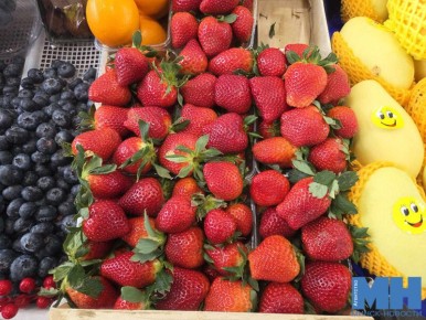 Необычные фрукты и овощи на Комаровке: яркие предложения в конце зимы