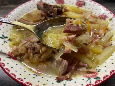 Необычный суп из квашеной капусты, который удивит вкусом