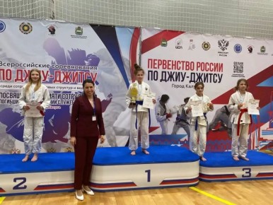 Новгородцы завоевали три золота, серебро и три бронзы первенства России по джиу-джитсу