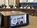 Заместитель руководителя российской Госавтоинспекции Олег Понарьин в режиме видеоконференцсвязи принял участие в заседании комиссии по обеспечению безопасности дорожного движения Новгородской области