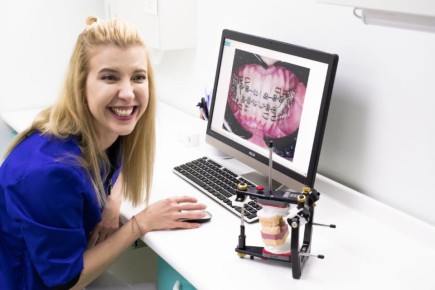 Зубной налет: как опасная пленка влияет на здоровье и что с ней делать