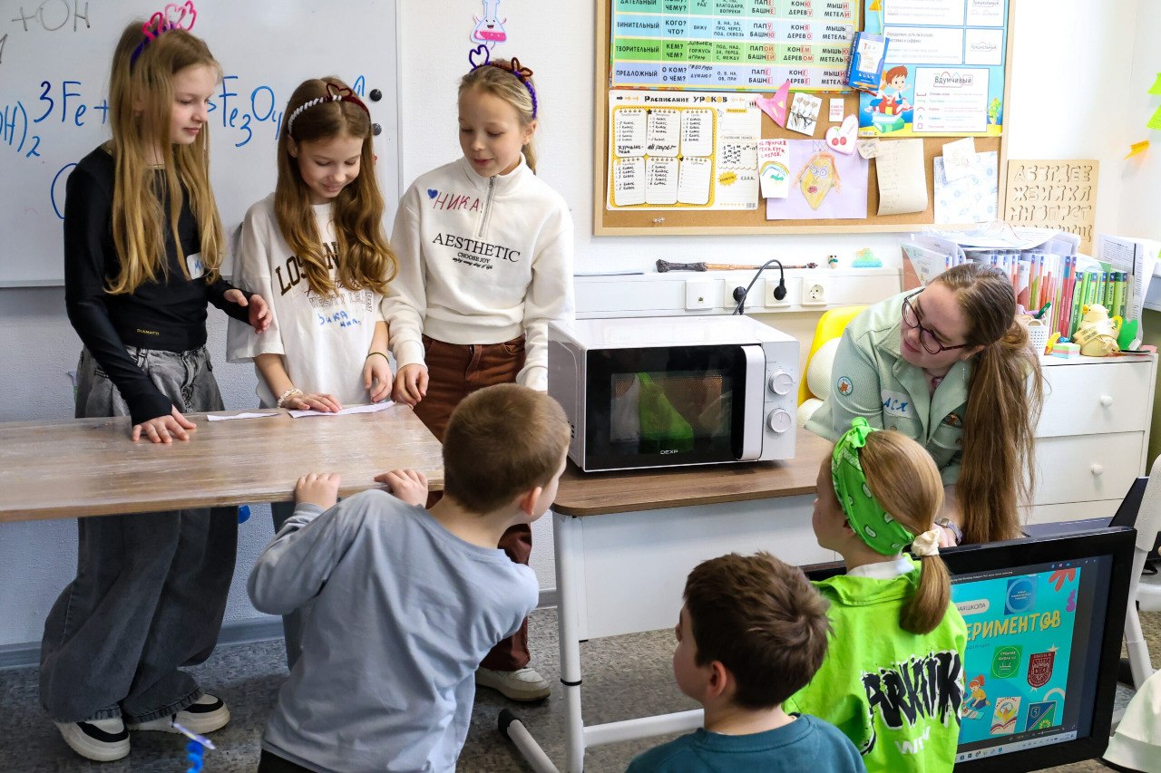 Новгородская «Битва экспериментов»: что произойдёт с мылом в микроволновке?