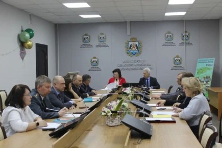 Новгородские аграрии могут получить до 30 миллионов рублей на развитие хозяйства