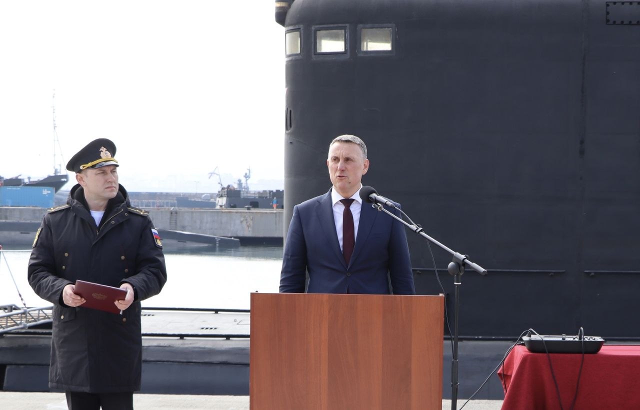 Александр Розбаум: Уважаемые Новгородцы!. Вместе с первым заместителем начальника управления Администрации Губернатора Новгородской области по вопросам безопасности Людмилой Петровной Смирновой и депутатом Новгородской... Александр Розбаум: Уважаемые Новгородцы!. Вместе с первым заместителем начальника управления Администрации Губернатора Новгородской области по вопросам безопасности Людмилой Петровной Смирновой и депутатом Новгородской...