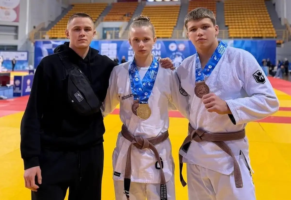 Новгородец Захар Голубцов одержал победу на первенстве Европы по джиу-джитсу Новгородец Захар Голубцов одержал победу на первенстве Европы по джиу-джитсу