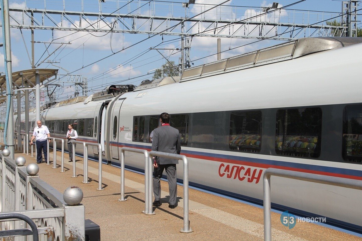 Пассажиров ряда поездов ждут изменения на вокзале столицы