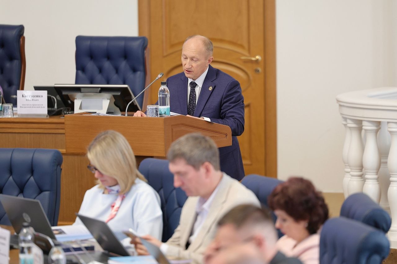 Инициативы, направленные на развитие здравоохранения в регионе, приняли депутаты Новгородской областной Думы Инициативы, направленные на развитие здравоохранения в регионе, приняли депутаты Новгородской областной Думы