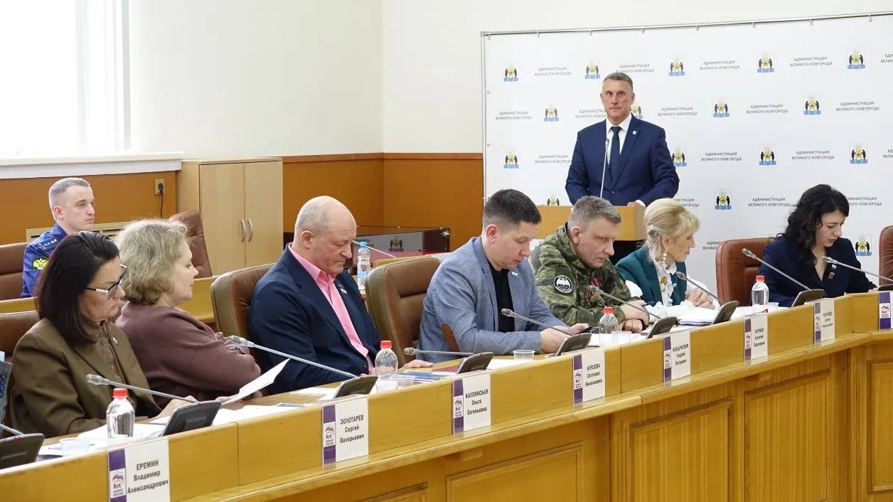 Депутаты регионального парламента приняли участие в заседании Думы Великого Новгорода Депутаты регионального парламента приняли участие в заседании Думы Великого Новгорода