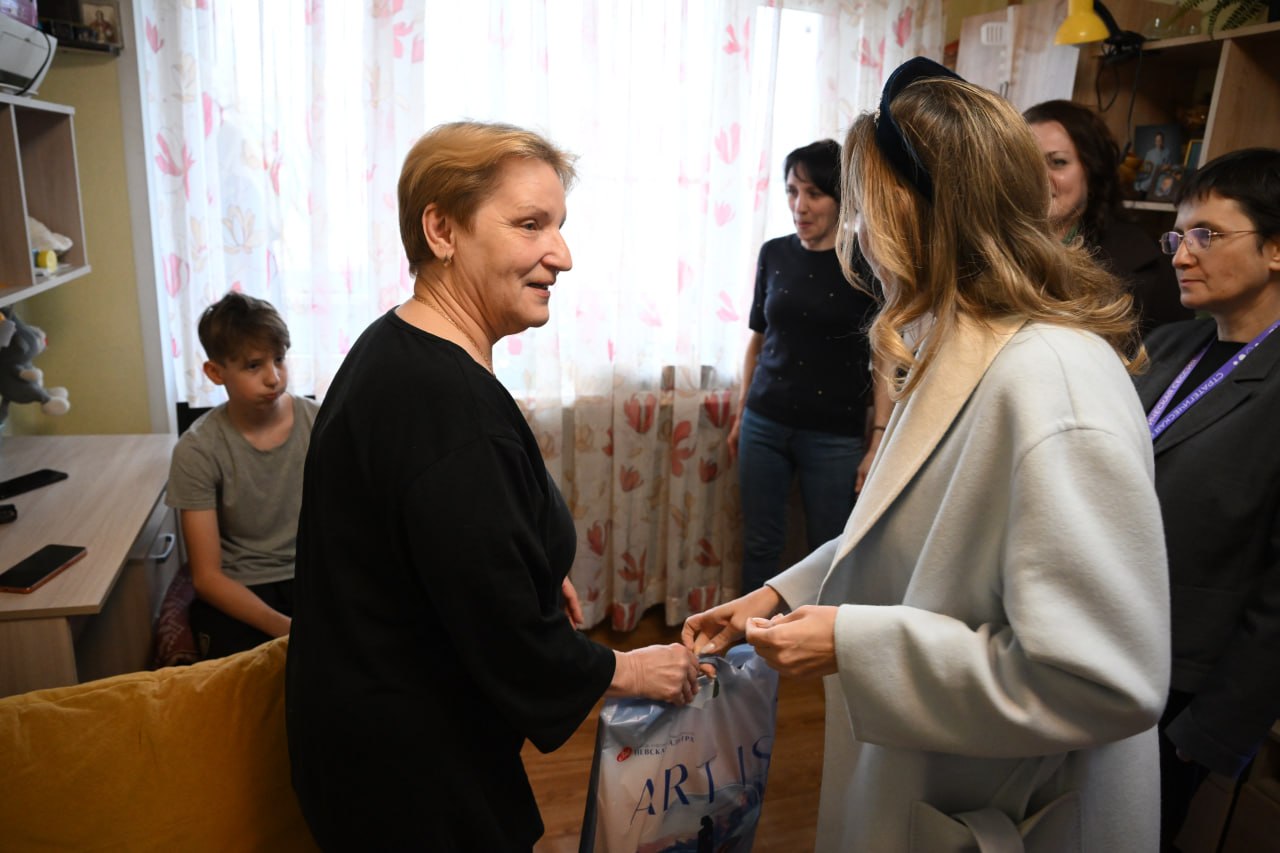 Мария Львова-Белова: В рабочих поездках в регионы стараюсь навещать семьи, которые находятся на пути выхода из кризисных ситуаций Мария Львова-Белова: В рабочих поездках в регионы стараюсь навещать семьи, которые находятся на пути выхода из кризисных ситуаций