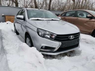 Тайны падения продаж Lada Vesta: что происходит на российском авторынке?