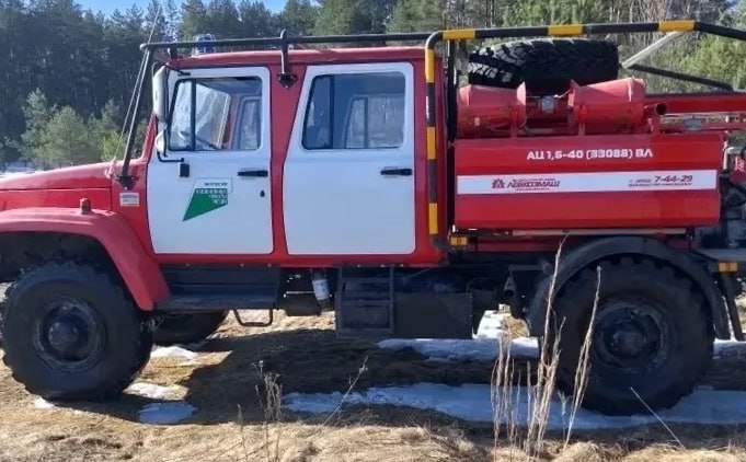 Новгородские огнеборцы проверили свою готовность к пожароопасному сезону Новгородские огнеборцы проверили свою готовность к пожароопасному сезону