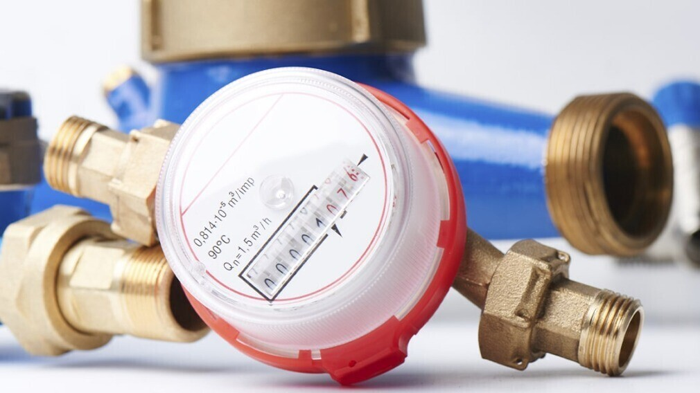 Кто виноват в поломке общедомового счетчика и как вернуть переплату