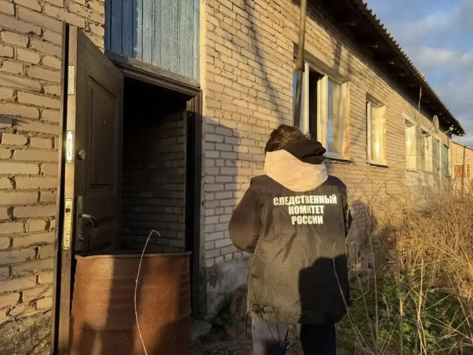 �� ������ � ������������ ������ ����� 40-������ �������