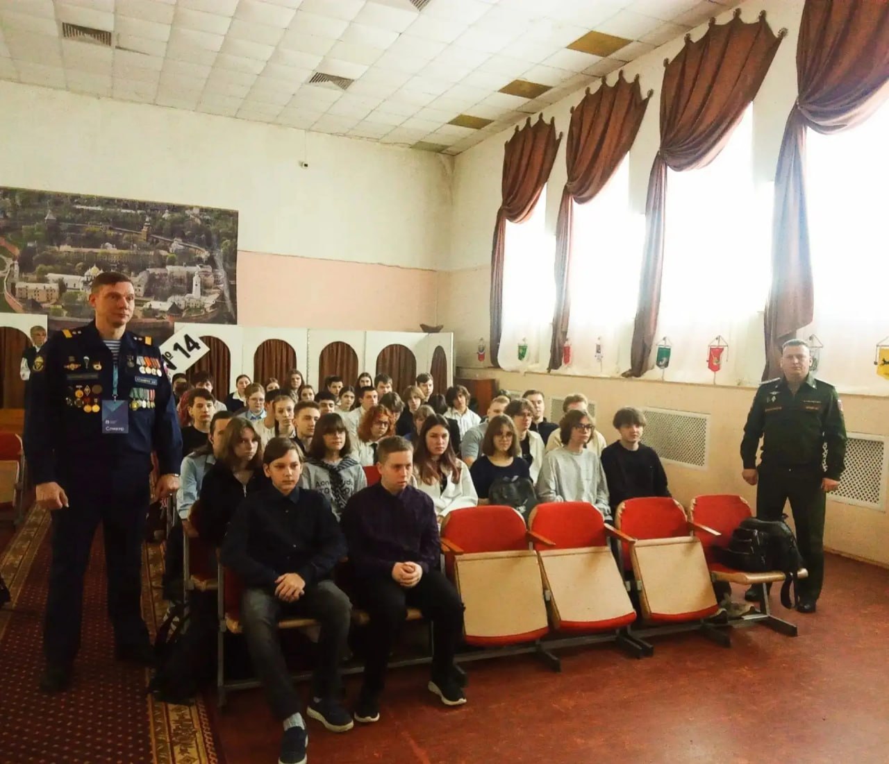 Участник проекта «СВОи Герои 53» Дмитрий Кузьмичев провёл «Разговор о важном»