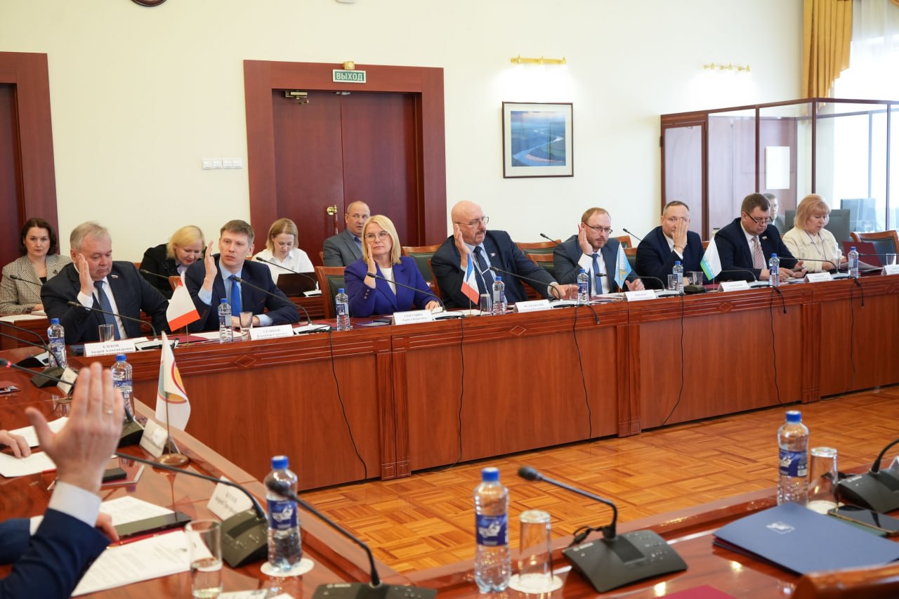 Шесть федеральных инициатив подготовили участники заседания комитета Парламентской Ассоциации Северо-Запада России по аграрной политике и рыбохозяйственному комплексу