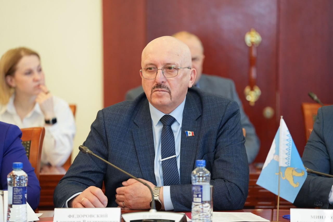 Шесть федеральных инициатив подготовили участники заседания комитета Парламентской Ассоциации Северо-Запада России по аграрной политике и рыбохозяйственному комплексу Шесть федеральных инициатив подготовили участники заседания комитета Парламентской Ассоциации Северо-Запада России по аграрной политике и рыбохозяйственному комплексу