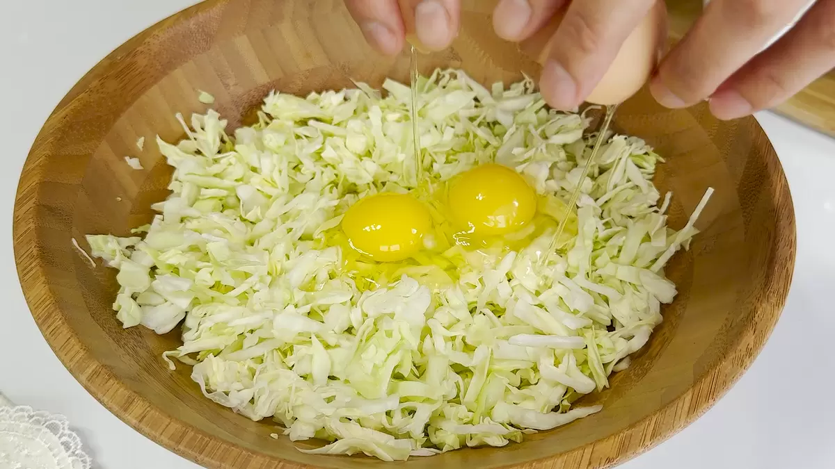 Нежная запеканка из капусты с курицей — отличный выбор для всей семьи