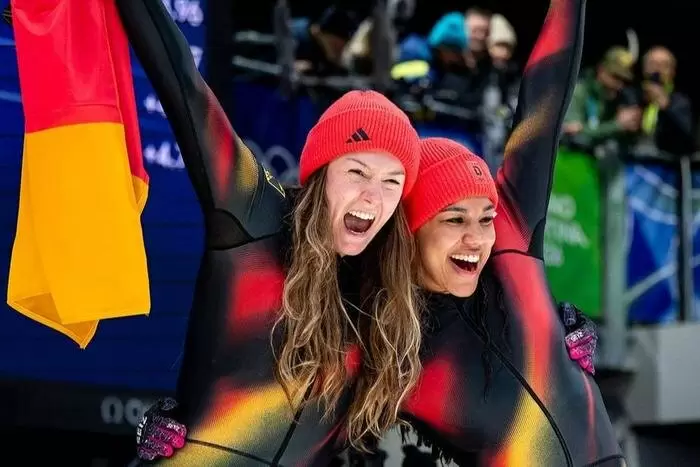 Золотой двойной триумф: немецкие бобслеистки Нольте и Леви завоевали олимпийские медали