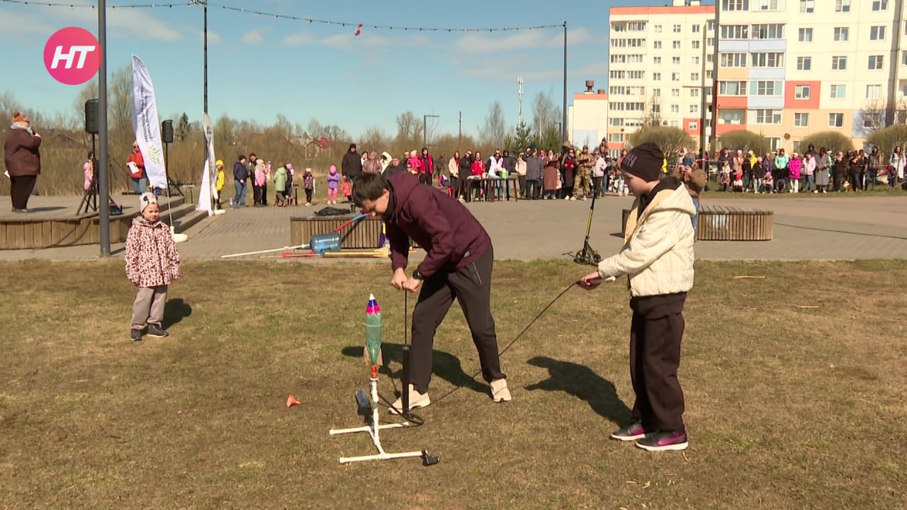 В Веряжском парке прошла акция «Стартует ракета»