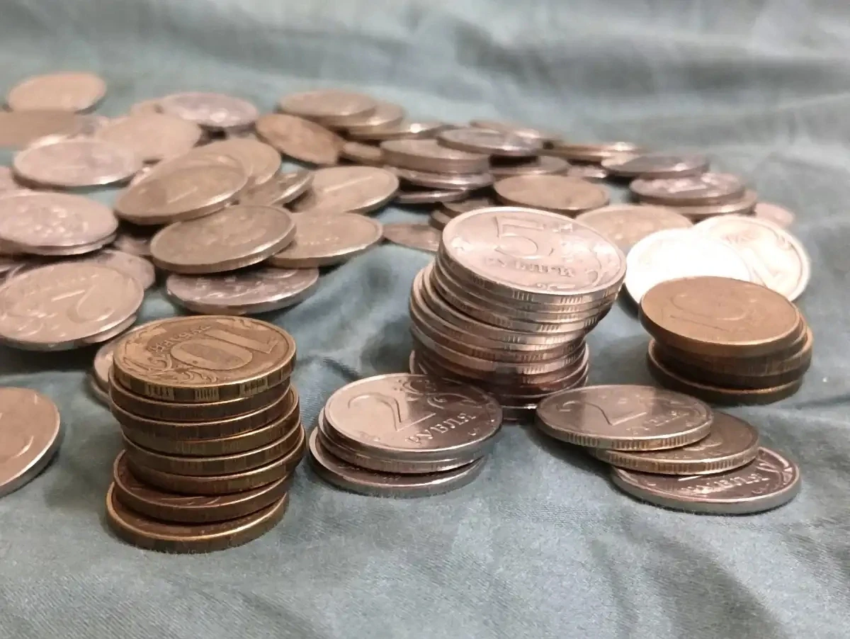 Новгородцам предложили обменять мелкие монеты на бумажные деньги