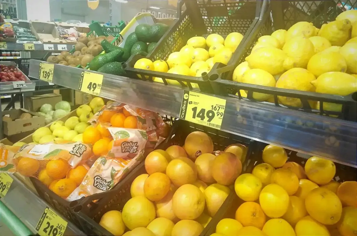 Отсидевшая в колонии за воровство новгородка совершила ещё 11 краж в магазинах