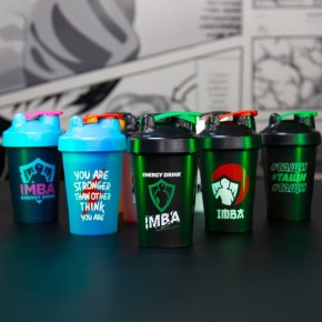 Шанс выиграть ретро-шейкер: делитесь отзывами о любимых напитках