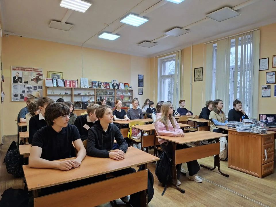 Ученики школы №36 и гимназии «Новоскул» увидели фильм Юлии Нурутдиновой «Все помню…» Ученики школы №36 и гимназии «Новоскул» увидели фильм Юлии Нурутдиновой «Все помню…»