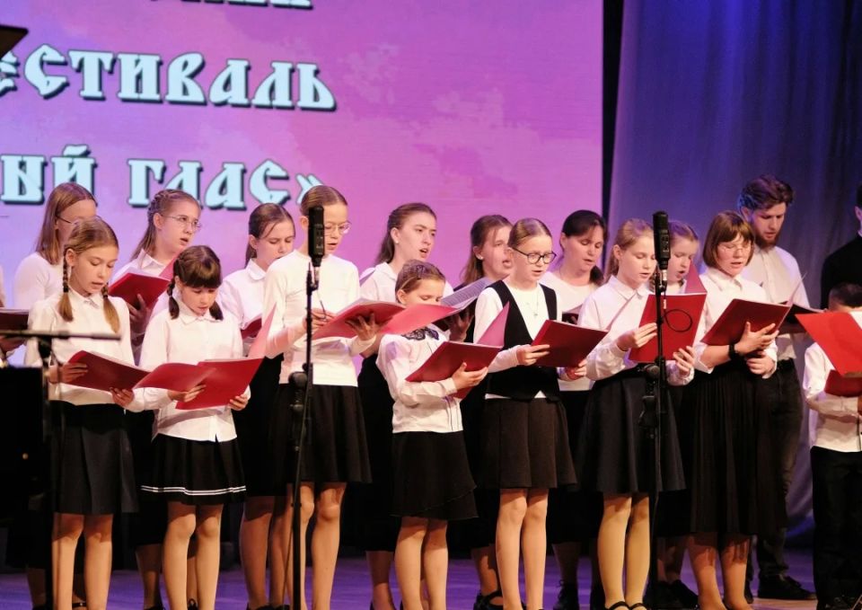 Православные широко отметили праздник Старорусской иконы Божьей Матери vk.cc/cXUznV Православные широко отметили праздник Старорусской иконы Божьей Матери vk.cc/cXUznV