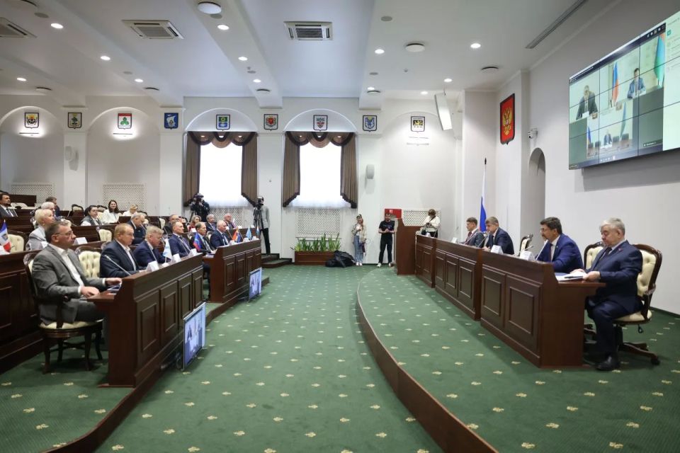 Депутат Новгородской областной Думы Олег Стрыгин принял участие в заседании постоянного комитета ПАСЗР по межпарламентскому сотрудничеству Депутат Новгородской областной Думы Олег Стрыгин принял участие в заседании постоянного комитета ПАСЗР по межпарламентскому сотрудничеству