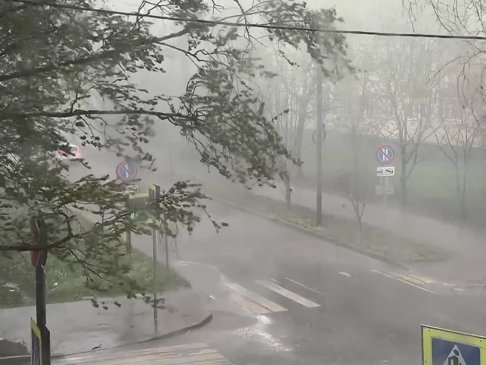Ухудшение погодных условий