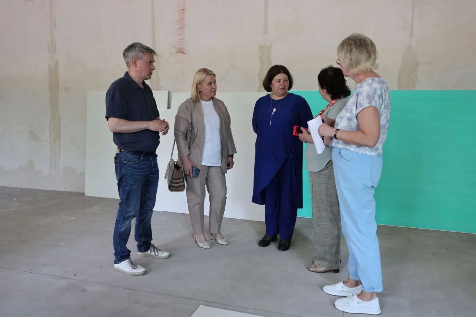 Депутаты Новгородской областной Думы посетили Хвойнинский округ с рабочим визитом Депутаты Новгородской областной Думы посетили Хвойнинский округ с рабочим визитом