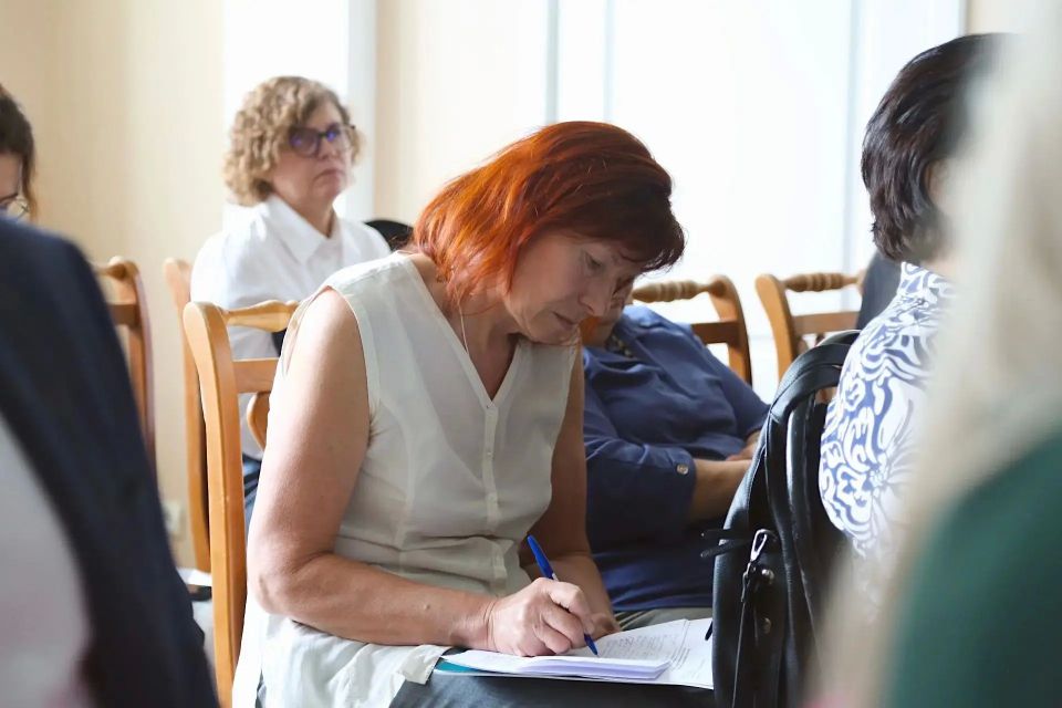 Предупредить распространение ВИЧ Предупредить распространение ВИЧ