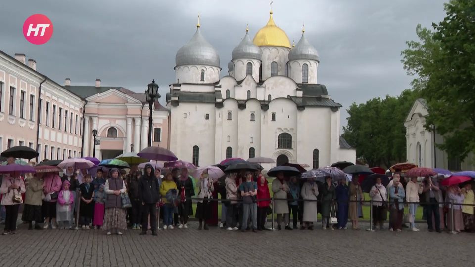 В новгородском Кремле отметили День славянской письменности и культуры В новгородском Кремле отметили День славянской письменности и культуры
