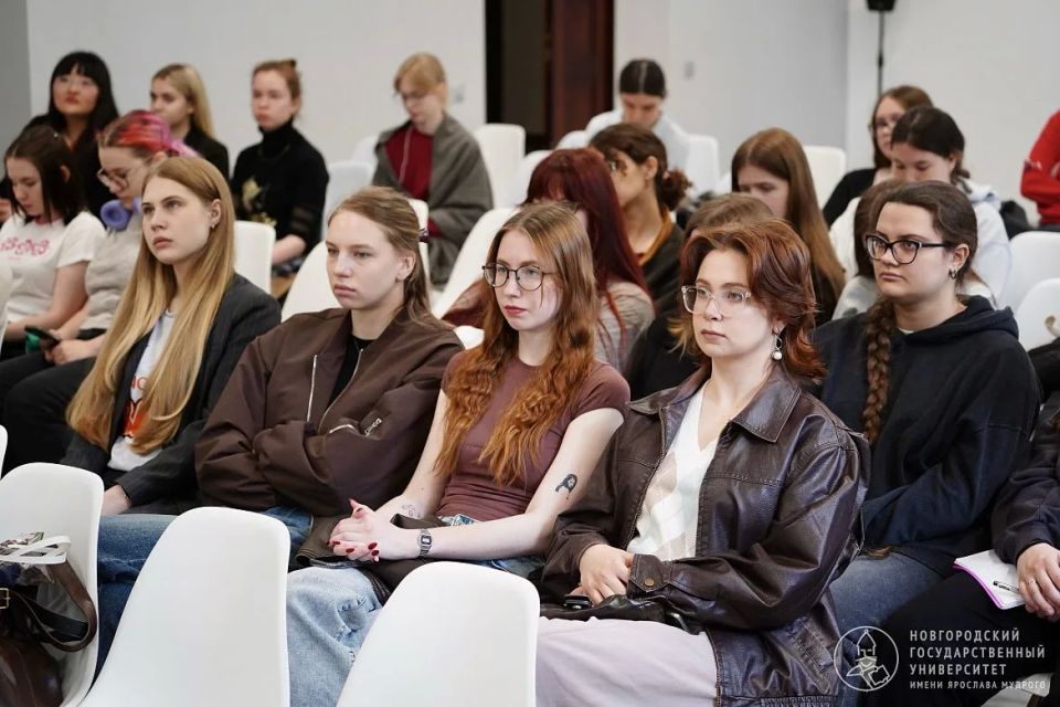 Кем был Салтыков-Щедрин: угрюмым писателем или видным чиновником? Кем был Салтыков-Щедрин: угрюмым писателем или видным чиновником?