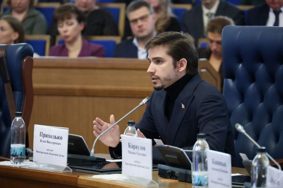 Депутаты прокомментировали отчет губернатора Новгородской области Александра Дронова, представленный на прошедшем заседании регионального парламента Депутаты прокомментировали отчет губернатора Новгородской области Александра Дронова, представленный на прошедшем заседании регионального парламента