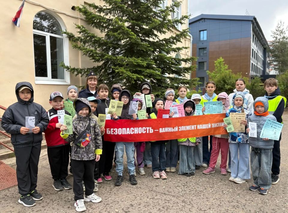 Безопасное лето: сотрудники Госавтоинспекции проводят уроки в школьных лагерях