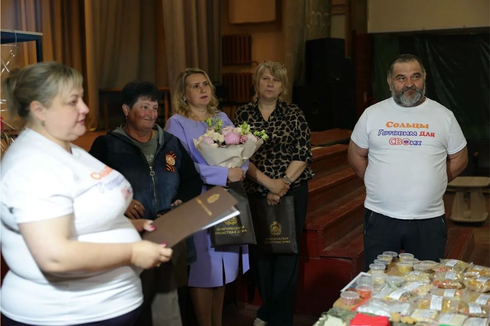 Депутаты областной Думы продолжат поддержку волонтерских организаций региона Депутаты областной Думы продолжат поддержку волонтерских организаций региона