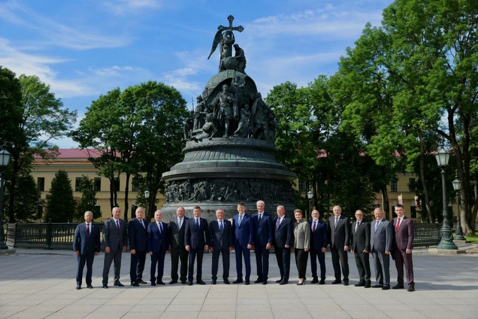 В Великом Новгороде стартовали мероприятия Парламентской Ассоциации Северо-Запада России В Великом Новгороде стартовали мероприятия Парламентской Ассоциации Северо-Запада России