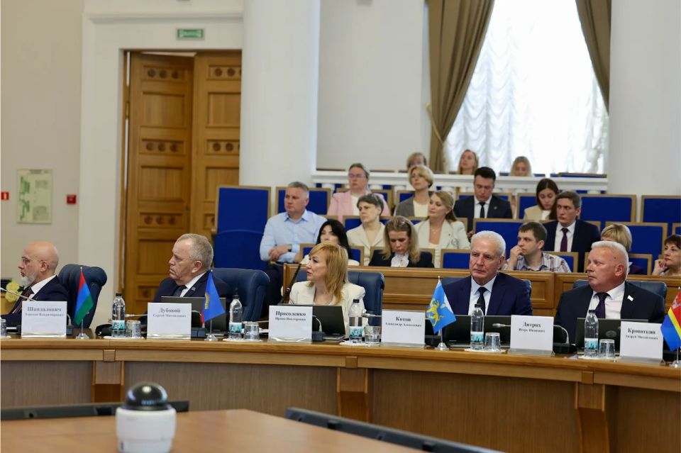 В Великом Новгороде прошла 69-я Конференция Парламентской Ассоциации Северо-Запада России В Великом Новгороде прошла 69-я Конференция Парламентской Ассоциации Северо-Запада России