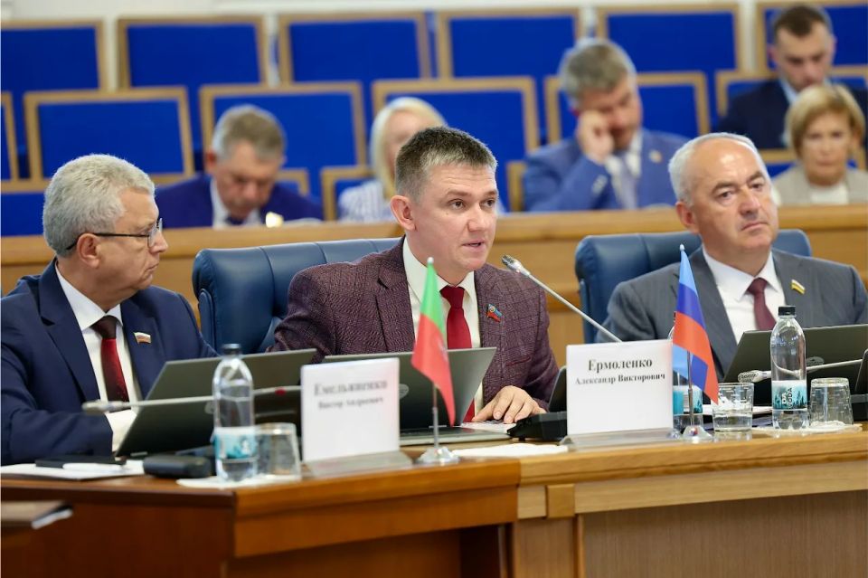 В Великом Новгороде прошла 69-я Конференция Парламентской Ассоциации Северо-Запада России В Великом Новгороде прошла 69-я Конференция Парламентской Ассоциации Северо-Запада России