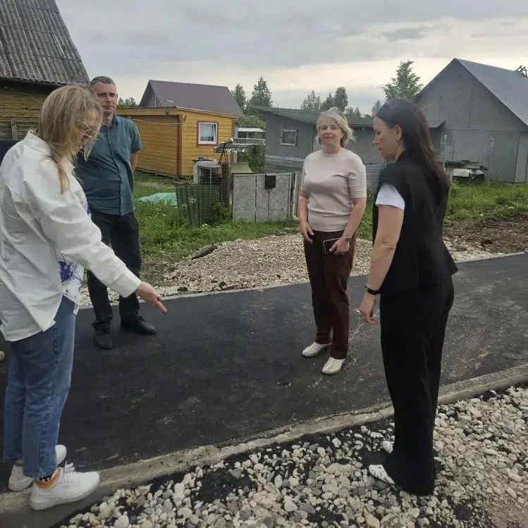 Первый замминистра Алла Алексеева в рамках проекта «Социальный маршрут» работала в Чудовском округе Первый замминистра Алла Алексеева в рамках проекта «Социальный маршрут» работала в Чудовском округе
