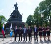Александр Розбаум: Уважаемые Новгородцы!. Завтра мы все вместе отметим День России, праздник нашей большой многонациональной Родины, праздник всех, кто любит свою страну, работает и защищает, чтит её традиции, культурные и...