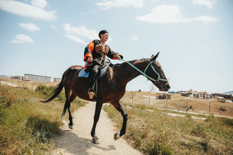 Участников «Тавриды» приглашают в Летнюю школу казачьего искусства