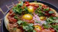 Шакшука в матнакаше: яркое сочетание вкусов