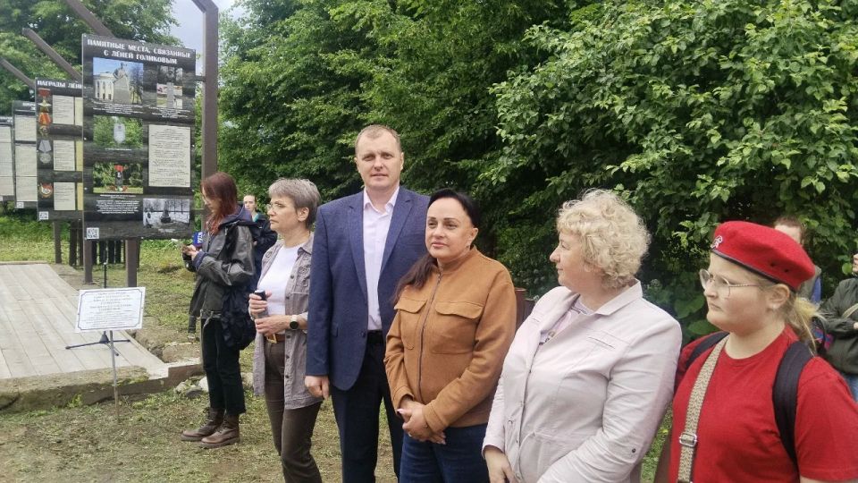 100 лет исполнилось со дня рождения Героя Советского Союза Лёни Голикова 100 лет исполнилось со дня рождения Героя Советского Союза Лёни Голикова