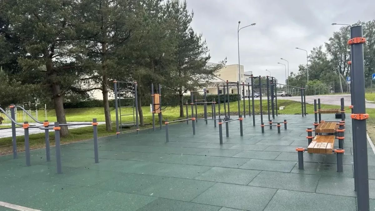 В Новгородской области благоустраивают три «умных» площадки В Новгородской области благоустраивают три «умных» площадки