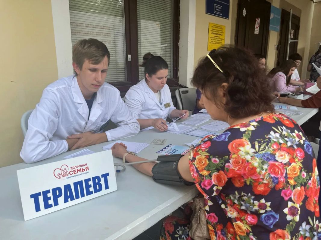 Приглашаем вас бесплатно пройти медицинское обследование в формате диспансеризации - без предварительной записи! Приглашаем вас бесплатно пройти медицинское обследование в формате диспансеризации - без предварительной записи!