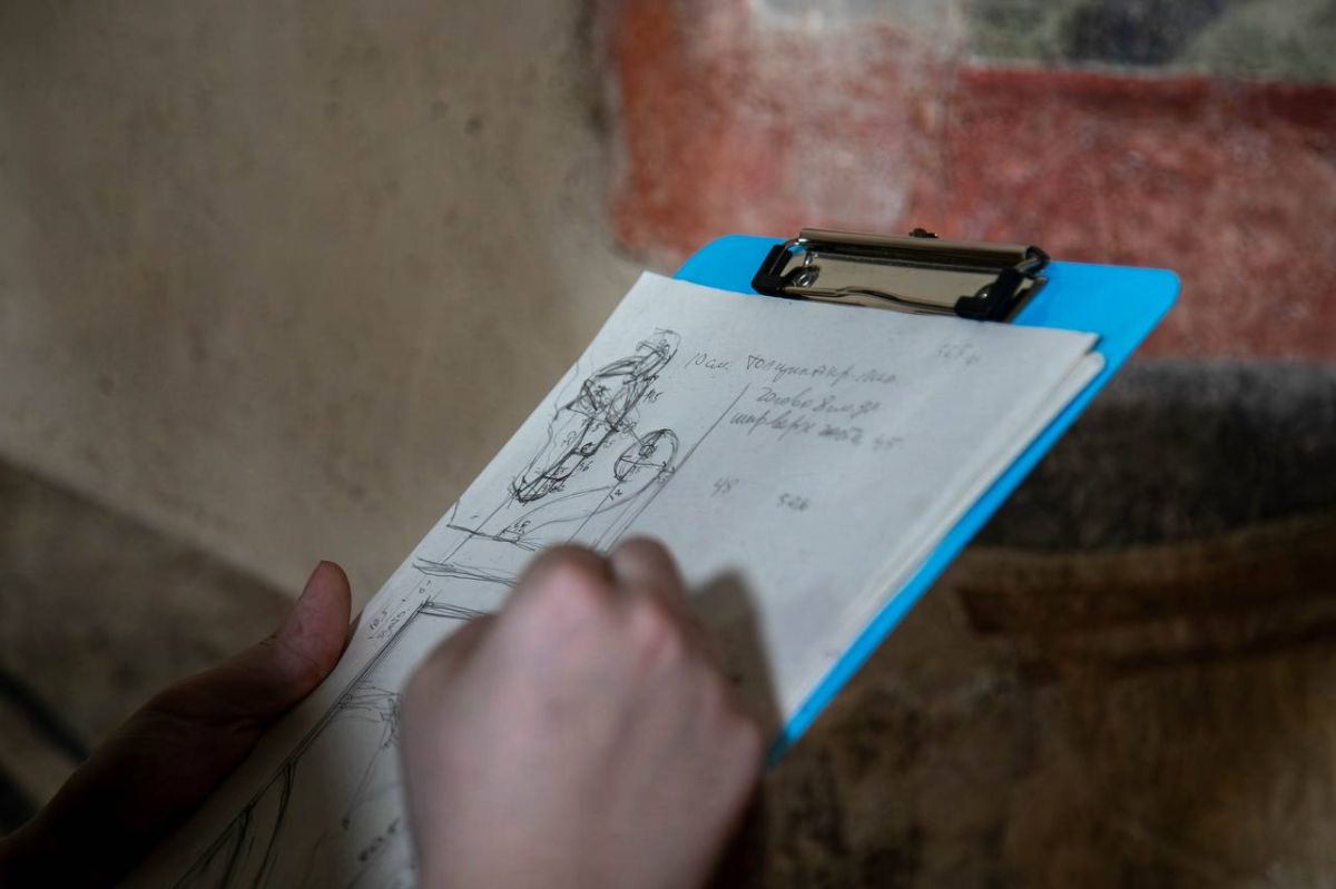 В Новгородском музее-заповеднике стартовал новый сезон Реставрационной школы для студентов В Новгородском музее-заповеднике стартовал новый сезон Реставрационной школы для студентов