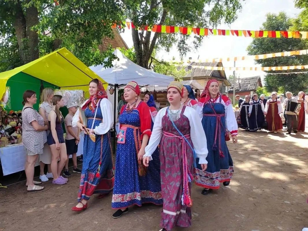 Более 2 тысяч гостей собрал фестиваль старообрядческой культуры в крестецкой Лякове